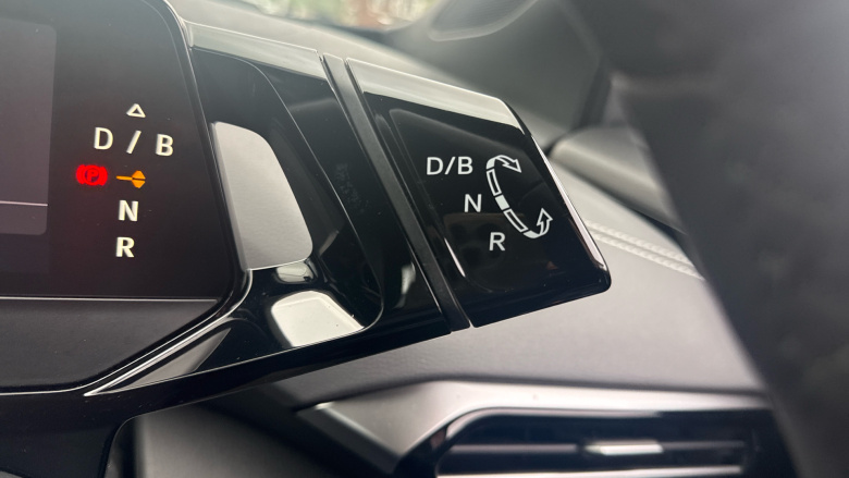 Volkswagen ID.4 109kW Life Pure 52kWh 5dr Auto [110kW Ch] Electric Estate